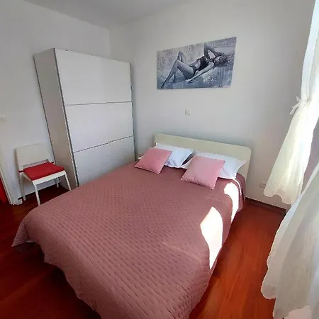 Apartament Domito Znjan *